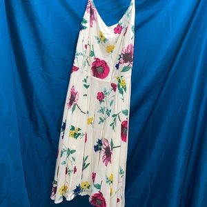 Old navy dress with tag !